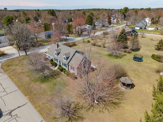 2 Natalie Rd, Chelmsford, MA 01824