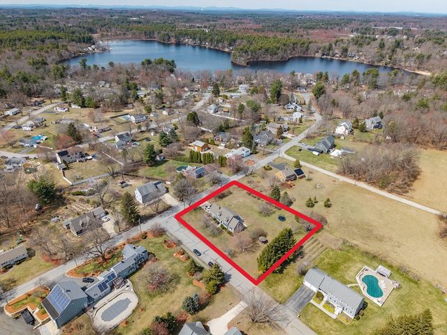 2 Natalie Rd, Chelmsford, MA 01824