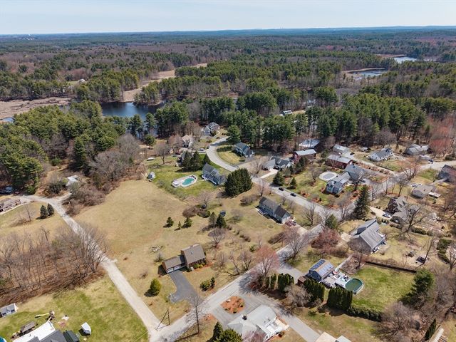 2 Natalie Rd, Chelmsford, MA 01824