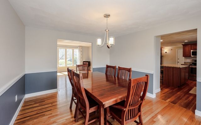 2 Natalie Rd, Chelmsford, MA 01824