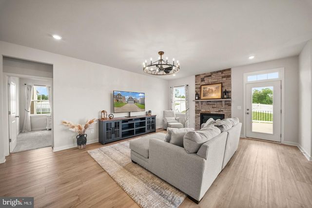 2320 HAWKSHILL DRIVE, Jeffersonton, VA 22724