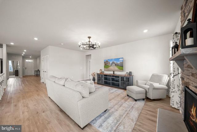 2320 HAWKSHILL DRIVE, Jeffersonton, VA 22724