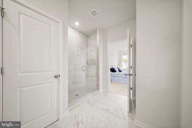 2320 HAWKSHILL DRIVE, Jeffersonton, VA 22724