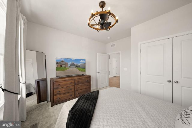 2320 HAWKSHILL DRIVE, Jeffersonton, VA 22724