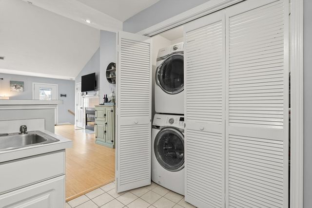 324 Tilden Commons Ln 324, Braintree, MA 02184