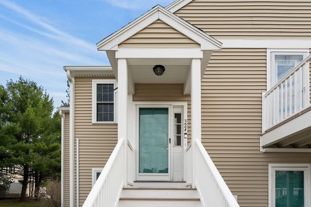 324 Tilden Commons Ln 324, Braintree, MA 02184