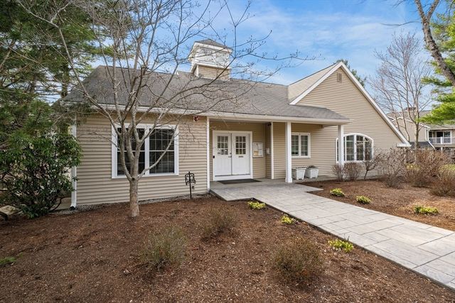324 Tilden Commons Ln 324, Braintree, MA 02184
