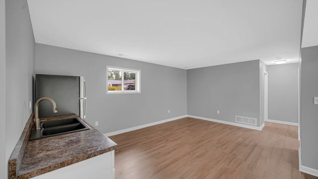 5939 W Van Gogh Trail, La Porte, IN 46350