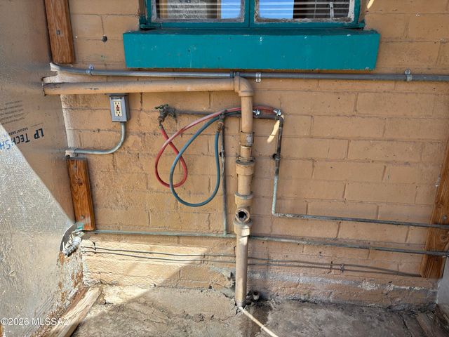 837 W Tipton Drive, Tucson, AZ 85705