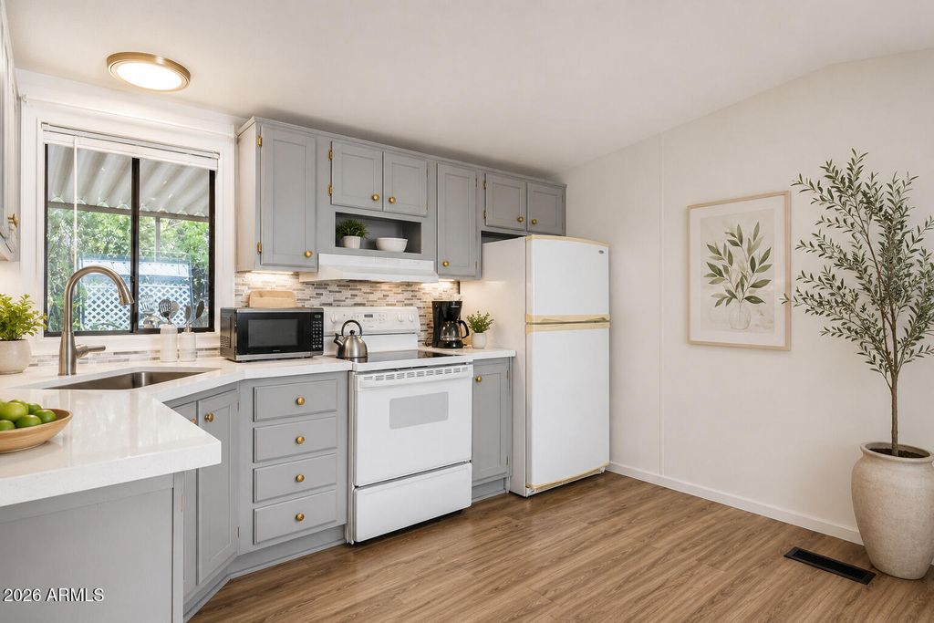 300 S VAL VISTA Drive 54, Mesa, AZ 85204 — photo 3