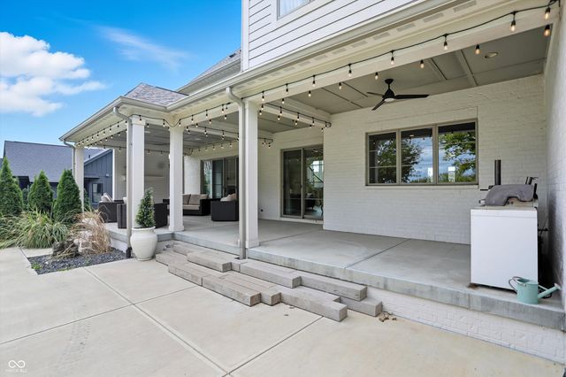 5130 Melbourne Place, Zionsville, IN 46077
