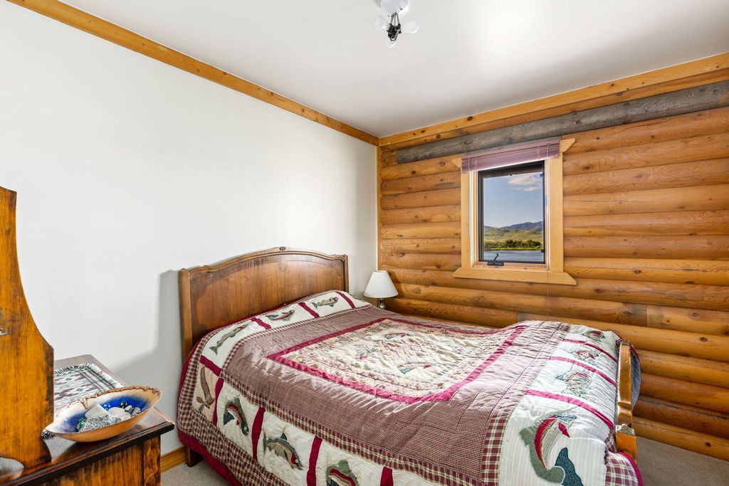 2107 Old Us Highway 91, Cascade, MT 59421 photo 25