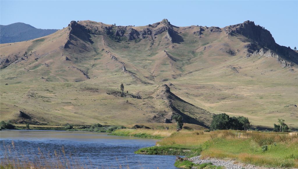 2107 Old Us Highway 91, Cascade, MT 59421 photo 28