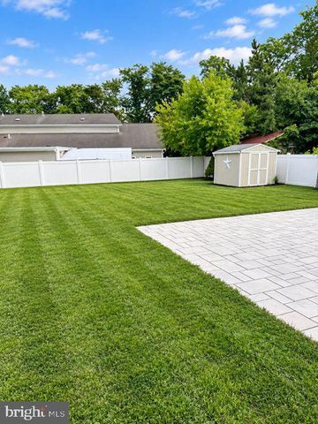 272 MAIN ST, Hamilton Twp, NJ 08620