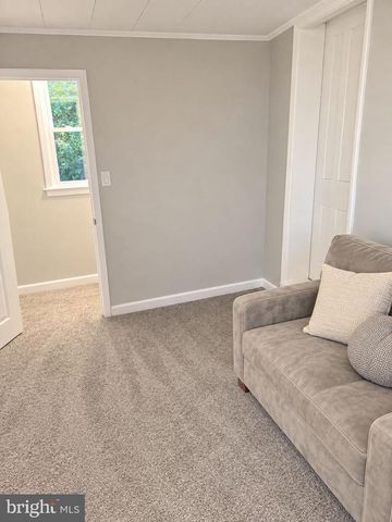 272 MAIN ST, Hamilton Twp, NJ 08620