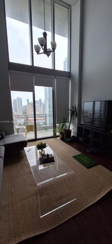 690 SW 1st Ct 2711, Miami, FL 33130