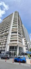 690 SW 1st Ct 2711, Miami, FL 33130
