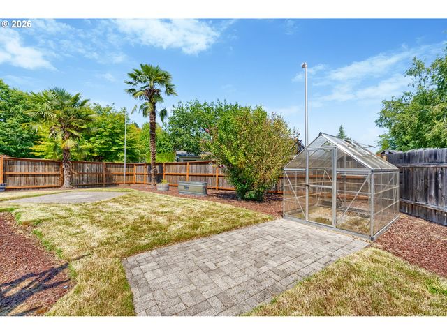 5958 Ne Ray Cir, Hillsboro, OR 97124