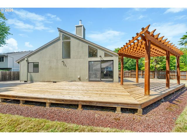 5958 Ne Ray Cir, Hillsboro, OR 97124