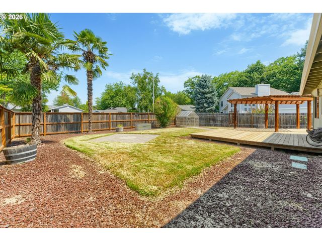 5958 Ne Ray Cir, Hillsboro, OR 97124