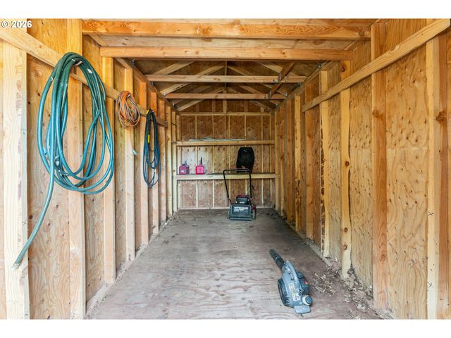5958 Ne Ray Cir, Hillsboro, OR 97124