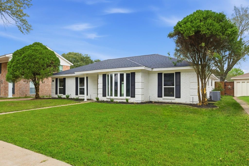 22210 Woodrose Drive, Katy, TX 77450