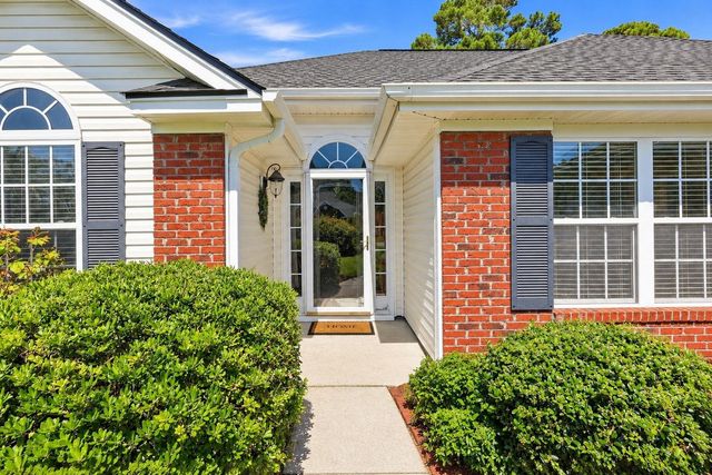 2489 Burning Tree Ln., Little River, SC 29566