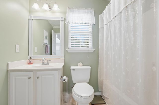 2489 Burning Tree Ln., Little River, SC 29566
