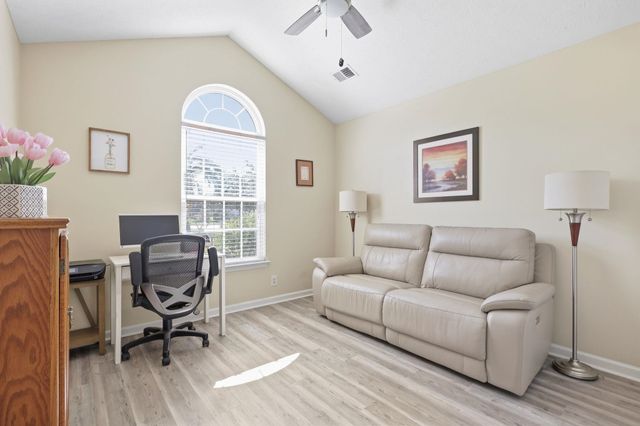 2489 Burning Tree Ln., Little River, SC 29566