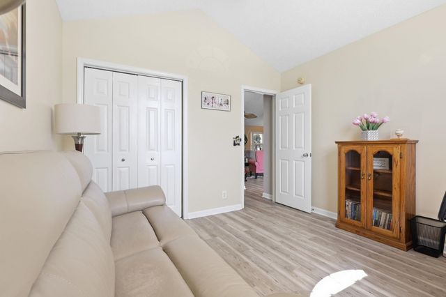 2489 Burning Tree Ln., Little River, SC 29566