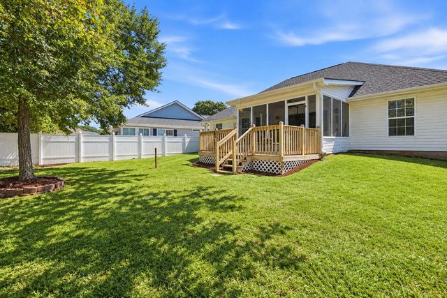 2489 Burning Tree Ln., Little River, SC 29566