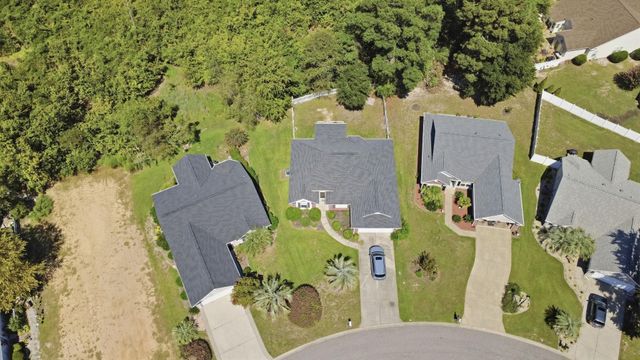2489 Burning Tree Ln., Little River, SC 29566