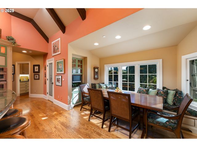 9009 Se EOLA HILLS Rd, Amity, OR 97101