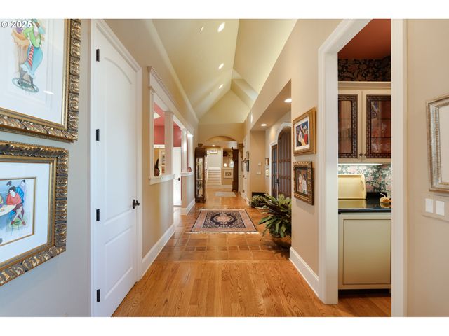 9009 Se EOLA HILLS Rd, Amity, OR 97101