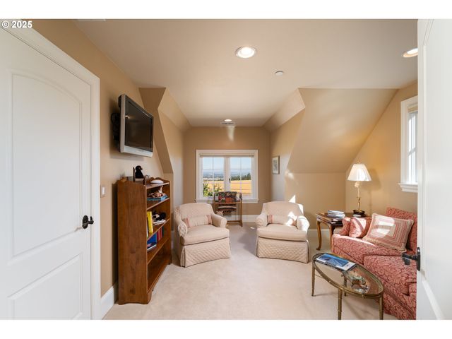 9009 Se EOLA HILLS Rd, Amity, OR 97101