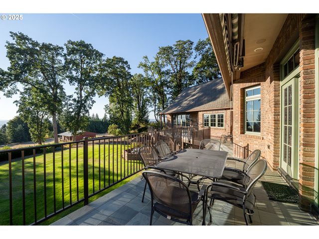 9009 Se EOLA HILLS Rd, Amity, OR 97101