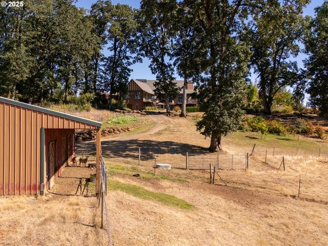 9009 Se EOLA HILLS Rd, Amity, OR 97101