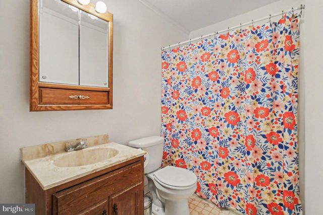 2564 MINDI DR, Manchester, MD 21102