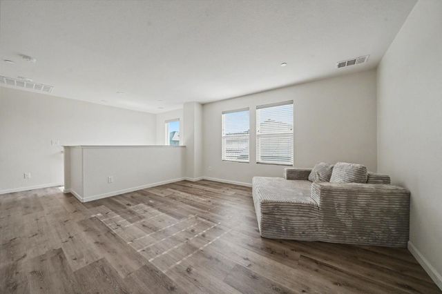 3211 Lennon Way, Stockton, CA 95212