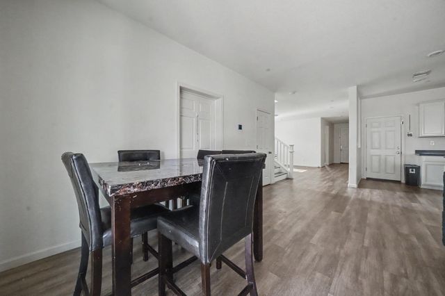 3211 Lennon Way, Stockton, CA 95212