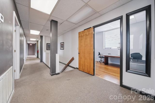 729 1st Avenue SW, Hickory, NC 28602