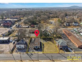 729 1st Avenue SW, Hickory, NC 28602
