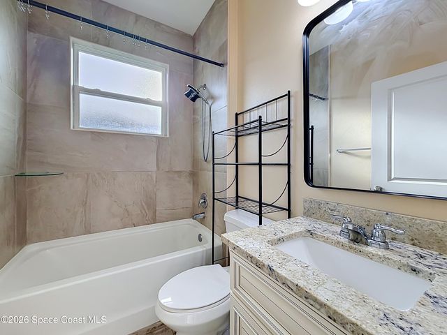 624 Osmosis Drive SW, Palm Bay, FL 32908