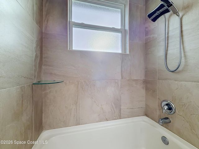 624 Osmosis Drive SW, Palm Bay, FL 32908