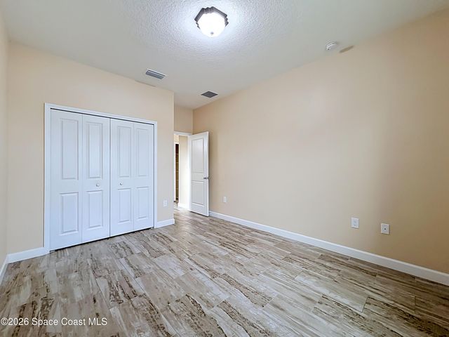 624 Osmosis Drive SW, Palm Bay, FL 32908
