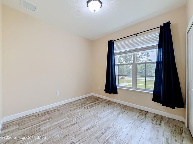 624 Osmosis Drive SW, Palm Bay, FL 32908