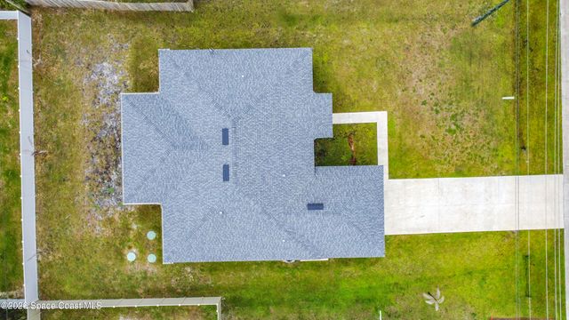 624 Osmosis Drive SW, Palm Bay, FL 32908