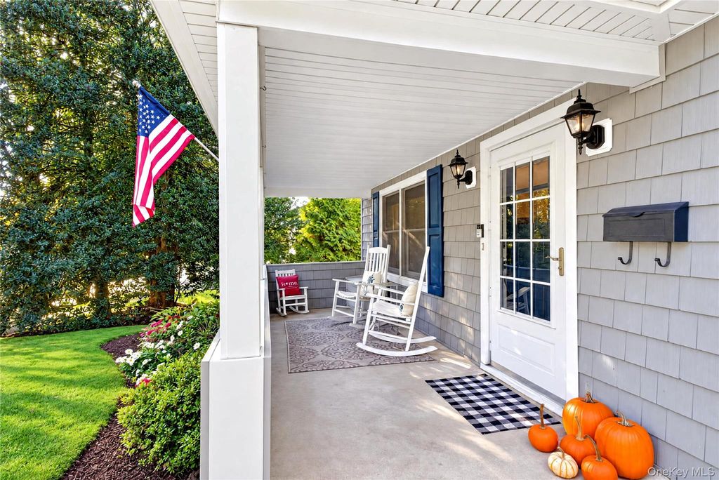 5 Fairview Avenue, Port Washington, NY 11050 — photo 4