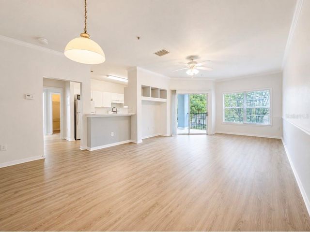 3589 CONROY ROAD 1023, Orlando, FL 32839