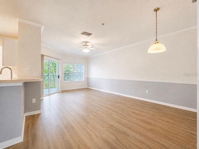3589 CONROY ROAD 1023, Orlando, FL 32839